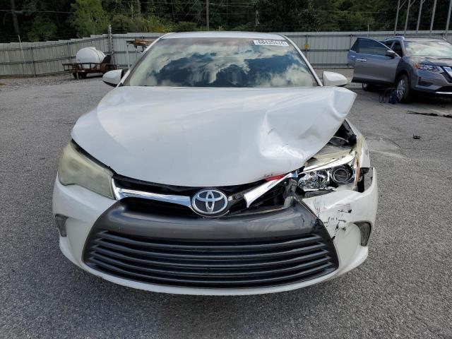 4T1BF1FK3FU084978 - 2015 TOYOTA CAMRY LE WHITE photo 5