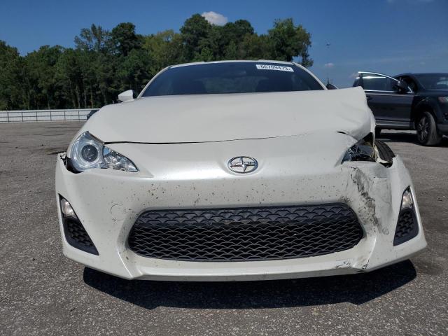 JF1ZNAA19G9705333 - 2016 TOYOTA SCION FR-S WHITE photo 5