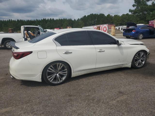 JN1EV7AP8JM362022 - 2018 INFINITI Q50 LUXE WHITE photo 3