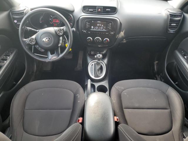 KNDJN2A29J7522149 - 2018 KIA SOUL GRAY photo 8