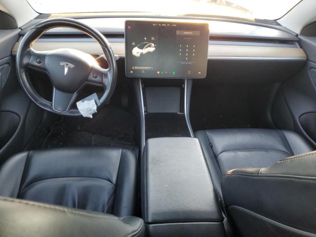 5YJ3E1EA8JF004354 - 2018 TESLA MODEL 3 WHITE photo 8