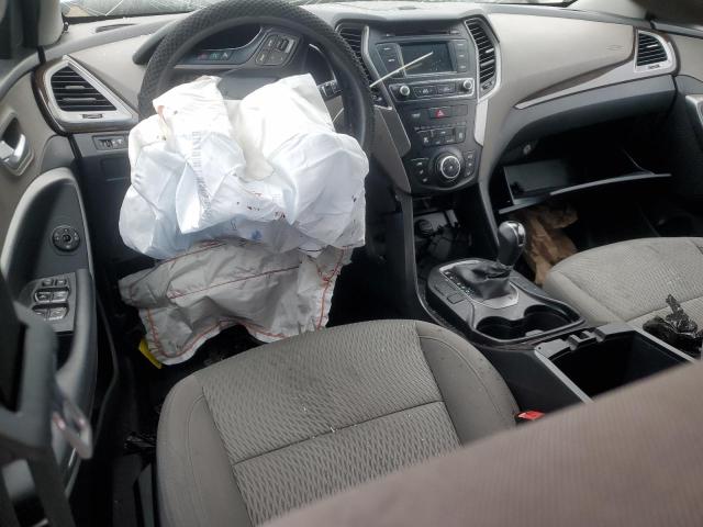 5XYZTDLB5HG474681 - 2017 HYUNDAI SANTA FE S SILVER photo 8