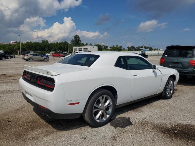 2C3CDZGGXMH547467 - 2021 DODGE CHALLENGER SXT WHITE photo 3