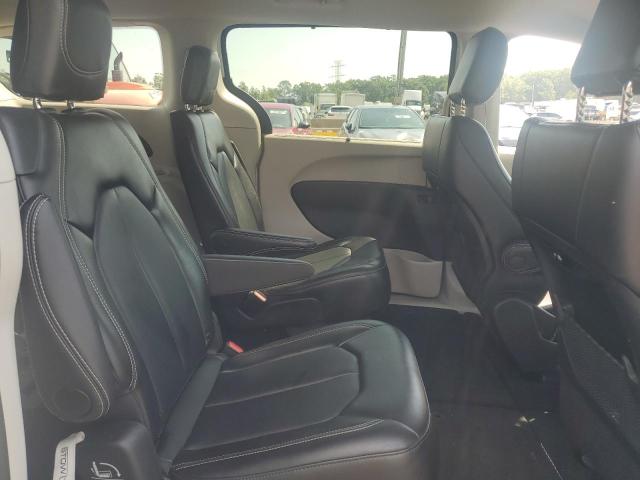 2C4RC1BG4RR164112 - 2024 CHRYSLER PACIFICA TOURING L WHITE photo 11