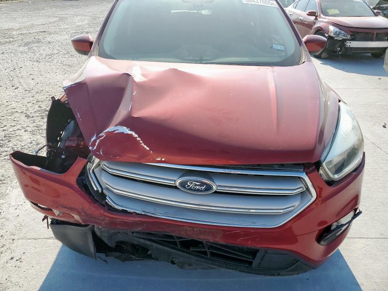 1FMCU0GD8KUB34465 - 2019 FORD ESCAPE SE წითელი ფოტო 11