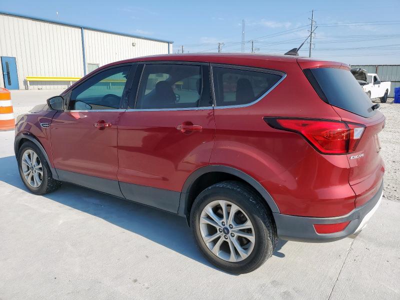 1FMCU0GD8KUB34465 - 2019 FORD ESCAPE SE წითელი ფოტო 2