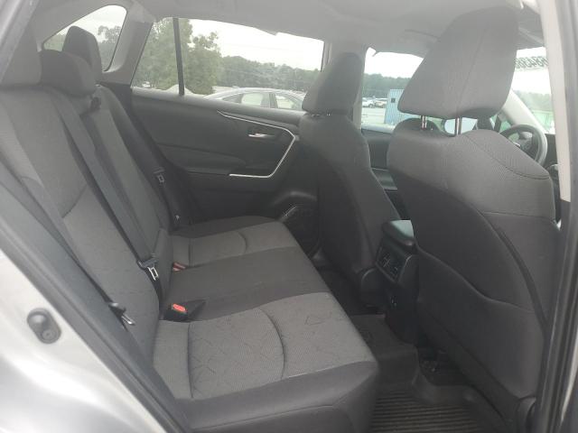 2T3P1RFV3MW195693 - 2021 TOYOTA RAV4 XLE SILVER photo 11