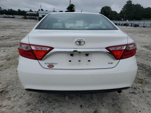 4T1BF1FK7FU044712 - 2015 TOYOTA CAMRY LE WHITE photo 6