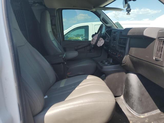 1GCWGAFP6K1163474 - 2019 CHEVROLET EXPRESS G2 白色 照片 10