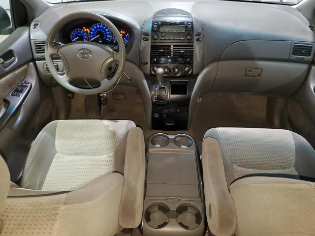 5TDBK23CX9S027351 - 2009 TOYOTA SIENNA LE GREEN photo 8
