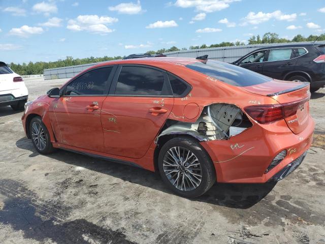 3KPF54AD2NE489374 - 2022 KIA FORTE GT LINE ORANGE photo 2