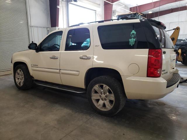 1GKFK13018R257833 - 2008 GMC YUKON CREAM photo 2