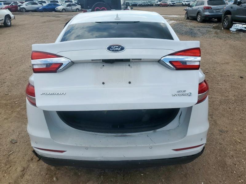 3FA6P0LU0KR225287 - 2019 FORD FUSION SE 白色 照片 6