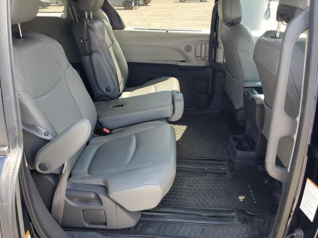 5TDGRKEC8MS058721 - 2021 TOYOTA SIENNA LE BLUE photo 11