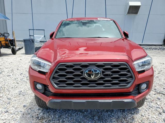 3TMAZ5CN5NM160619 - 2022 TOYOTA TACOMA DOUBLE CAB RED photo 5