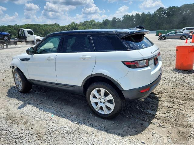 SALVP2RXXJH323948 - 2018 LAND ROVER RANGE ROVE SE WHITE photo 2