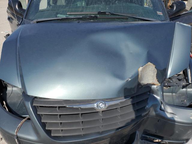 1C4GP45R45B176182 - 2005 CHRYSLER TOWN & COU მწვანე ფოტო 12