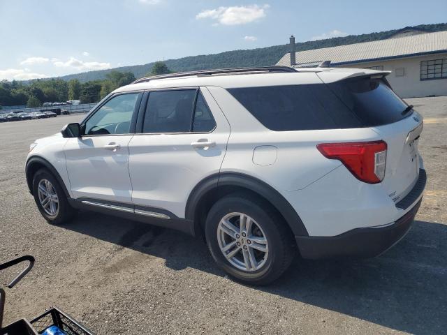 1FMSK8DH7MGB75842 - 2021 FORD EXPLORER XLT WHITE photo 2