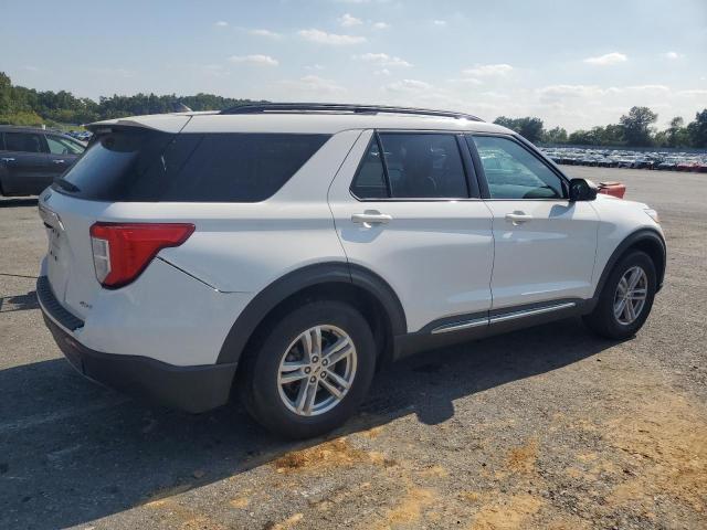 1FMSK8DH7MGB75842 - 2021 FORD EXPLORER XLT WHITE photo 3