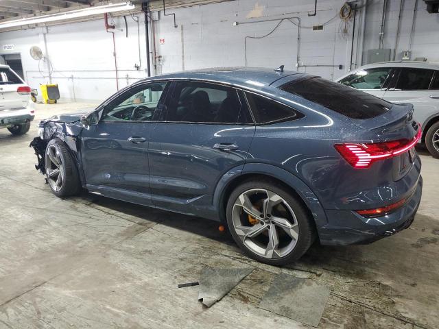 WA13CBGE1NB036318 - 2022 AUDI E-TRON SPORTBACK PRESTIGE BLUE photo 2