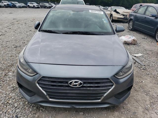 3KPC24A38JE022568 - 2018 HYUN ACCENT SE ნაცრისფერი ფოტო 5