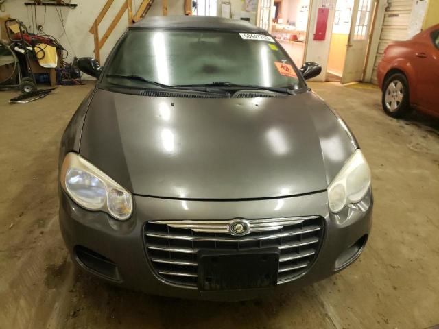 1C3EL45R85N638619 - 2005 CHRYSLER SEBRING GRAY photo 5