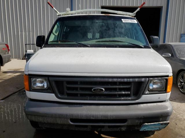 1FTRE14W36HA71099 - 2006 FORD ECONOLINE E150 VAN WHITE photo 5