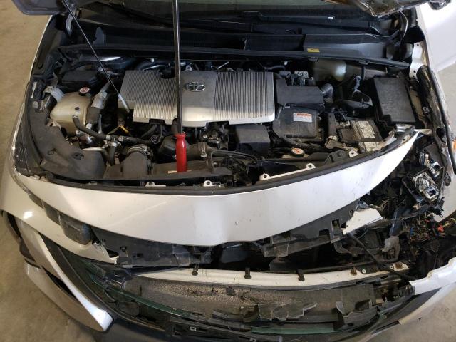 JTDKARFP0H3045738 - 2017 TOYOTA PRIUS PRIM 银色 照片 11