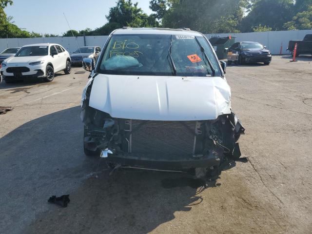 2C4RC1CG4FR509942 - 2015 CHRYSLER TOWN & COU TOURING L WHITE photo 5