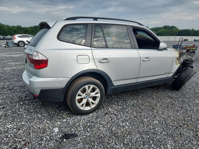 WBXPC93439WJ26732 - 2009 BMW X3 XDRIVE30I Արծաթագույն լուսանկար 3
