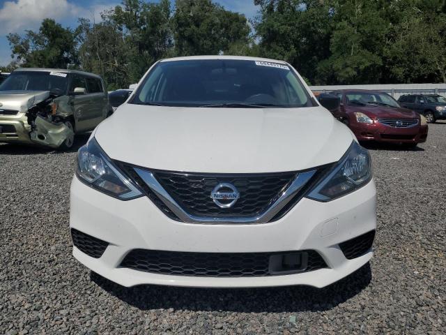 3N1AB7AP6JY309663 - 2018 NISSAN SENTRA S 白色 照片 5