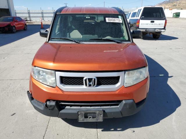 5J6YH2H73AL000979 - 2010 HONDA ELEMENT EX ORANGE photo 5