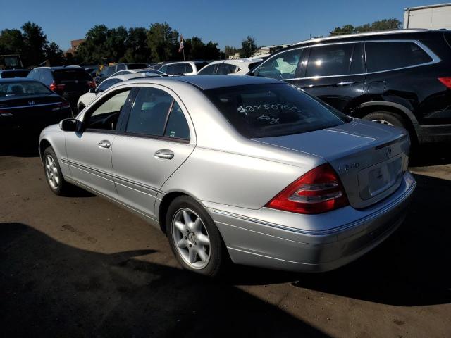 WDBRF61J74A552903 - 2004 MERCEDES-BENZ C 240 SILVER photo 2