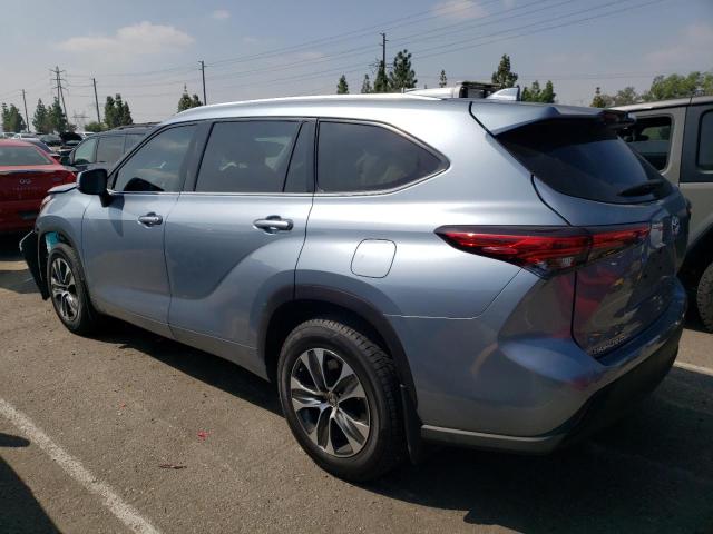 5TDGZRBH1LS005690 - 2020 TOYOTA HIGHLANDER XLE BLUE photo 2