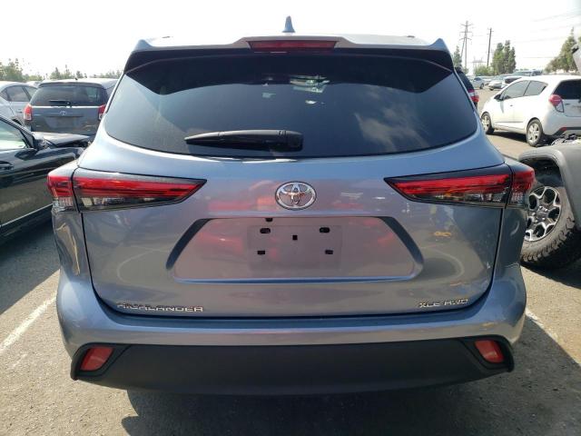 5TDGZRBH1LS005690 - 2020 TOYOTA HIGHLANDER XLE BLUE photo 6