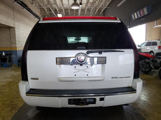 1GYUKCEF5AR287532 - 2010 CADILLAC ESCALADE PREMIUM WHITE photo 6