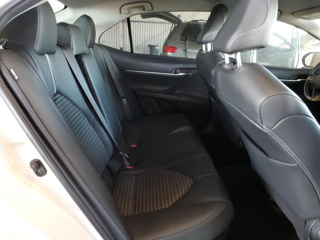 4T1G31AK9PU051006 - 2023 TOYOTA CAMRY SE NIGHT SHADE WHITE photo 10