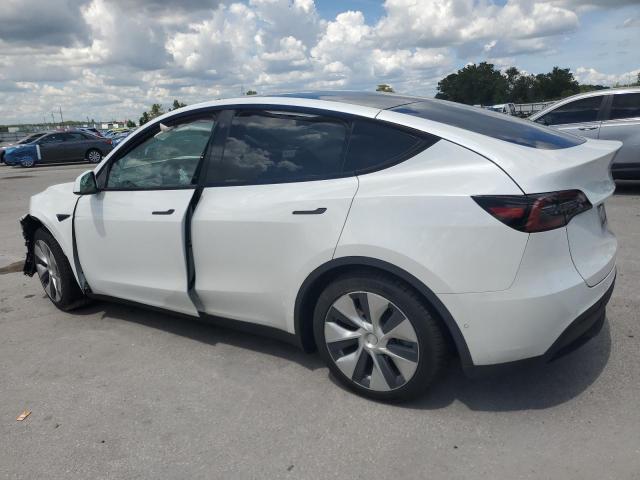 5YJYGAEE9MF208815 - 2021 TESLA MODEL Y WHITE photo 2