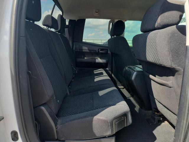 5TFUY5F15CX230443 - 2012 TOYOTA TUNDRA DOUBLE CAB SR5 WHITE photo 10