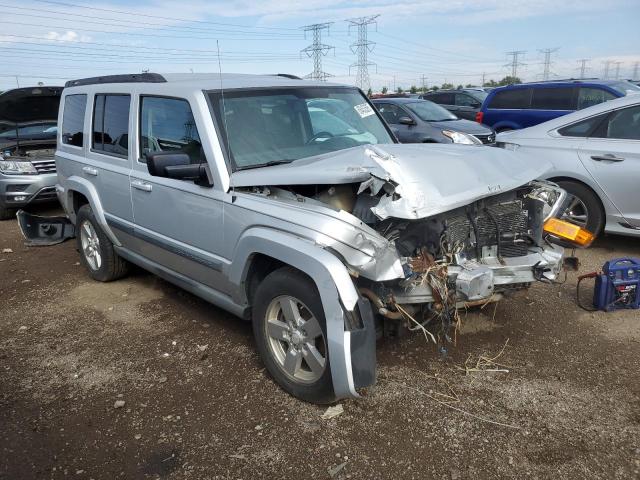 1J8HG48P07C578690 - 2007 JEEP COMMANDER SILVER photo 4