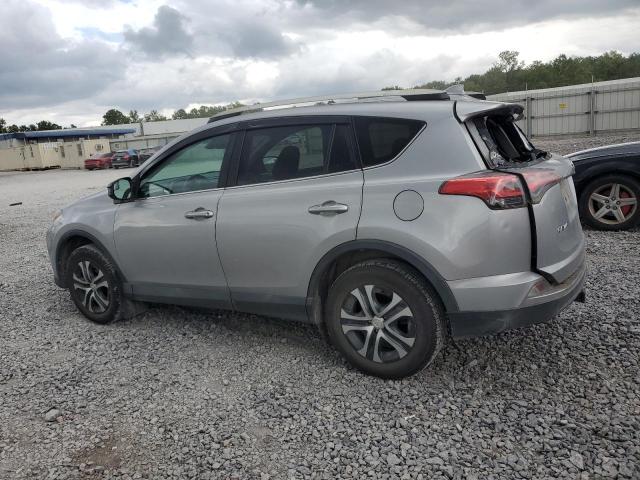 2T3ZFREV3JW433629 - 2018 TOYOTA RAV4 LE Մոխրագույն լուսանկար 2