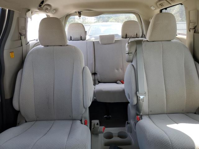 5TDKK3DCXBS173498 - 2011 TOYOTA SIENNA LE თეთრი ფოტო 10