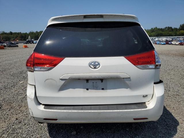 5TDKK3DCXBS173498 - 2011 TOYOTA SIENNA LE თეთრი ფოტო 6