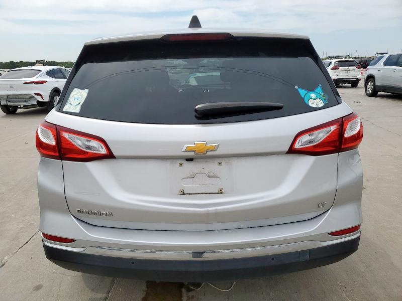 3GNAXJEV6JS644811 - 2018 CHEVROLET EQUINOX LT Silber Foto 6