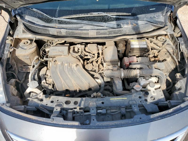 3N1CN7AP2JL855938 - 2018 NISSAN VERSA S 灰色 照片 11