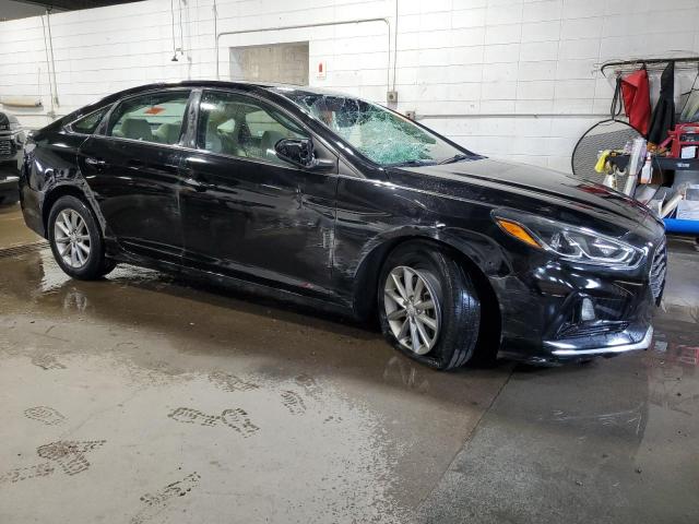 5NPE24AF7JH692255 - 2018 HYUNDAI SONATA SE Czarny zdjęcie 4