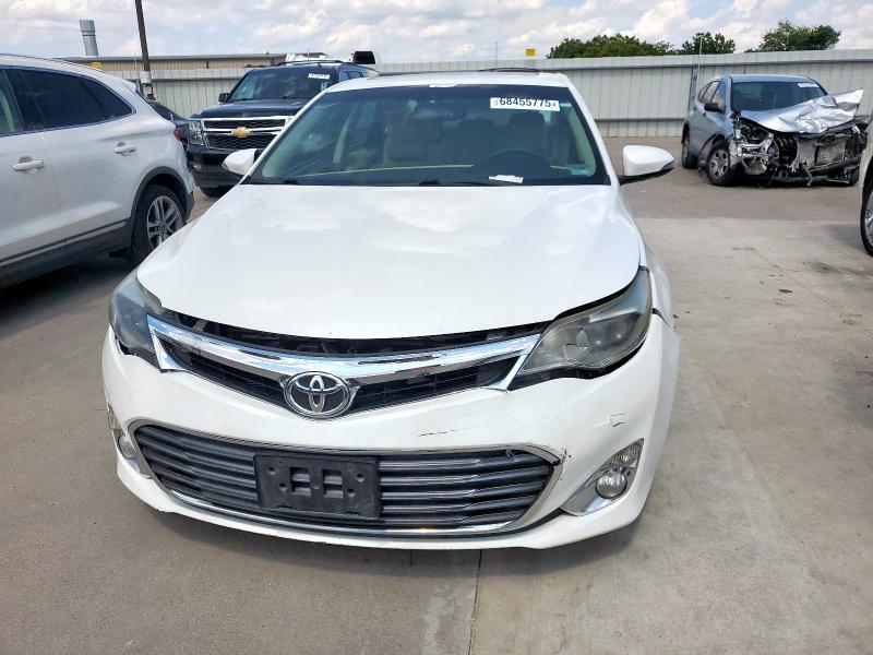 4T1BK1EB8DU011311 - 2013 TOYOTA AVALON BASE Белый фото 5