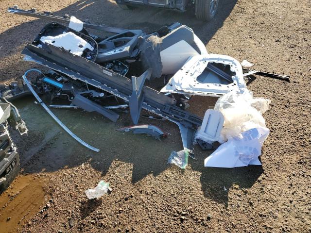 WBY83FB07RFS94452 - 2024 BMW I4 XDRIVE 40 WHITE photo 12