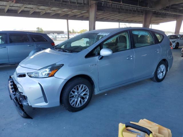 2017 TOYOTA PRIUS V, null