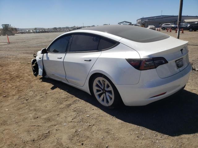 5YJ3E1EA8PF543775 - 2023 TESLA MODEL 3 WHITE photo 2